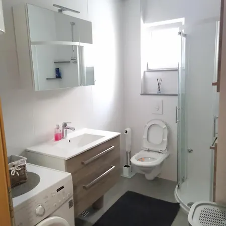 Apartment Apartman Luna