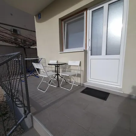 Apartment Apartman Luna